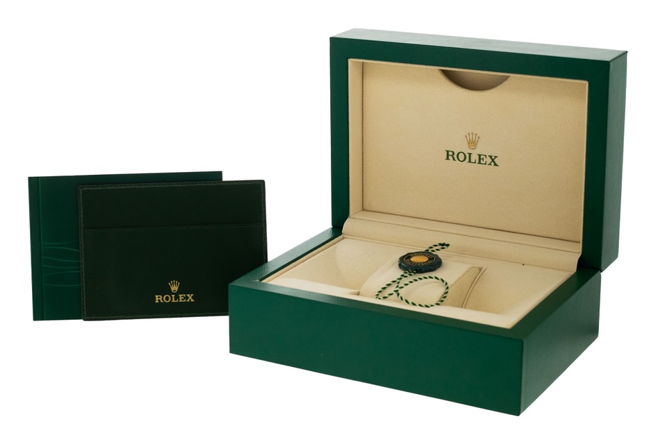 Rolex Submariner 126613 LB Image 4